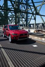 Mitsubishi Outlander 2010 года